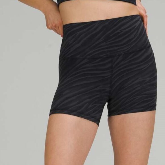 Lululemon Align High Rise Short 4" - Picture 7 of 7